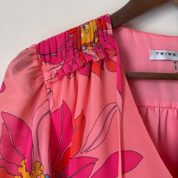 Trina Turk Watson Floral V Neck Blouse Small Long Sleeve Pink - Picture 4 of 11
